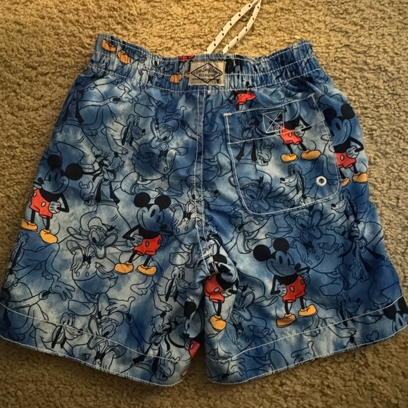 Gently used Disney Gap swim trunks size 5years - Picture 3 of 3
